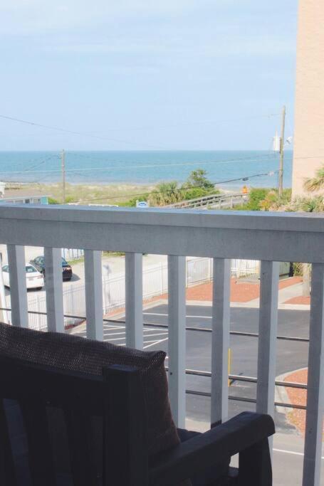Kraken'S Den * Oceanview * Steps To Ocean * Pool Διαμέρισμα Carolina Beach Εξωτερικό φωτογραφία