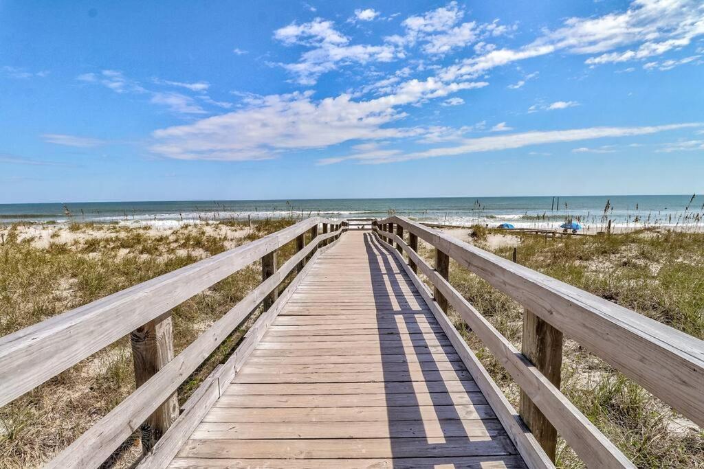 Kraken'S Den * Oceanview * Steps To Ocean * Pool Διαμέρισμα Carolina Beach Εξωτερικό φωτογραφία